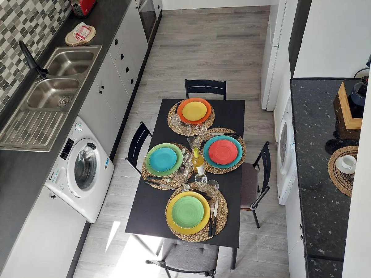 Casa Amarela: Conforto E Localizacao Perfeita! Faro