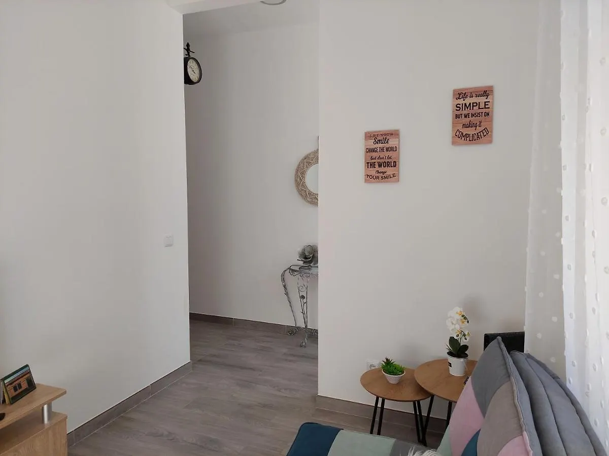 Casa Amarela: Conforto E Localizacao Perfeita! 法鲁区